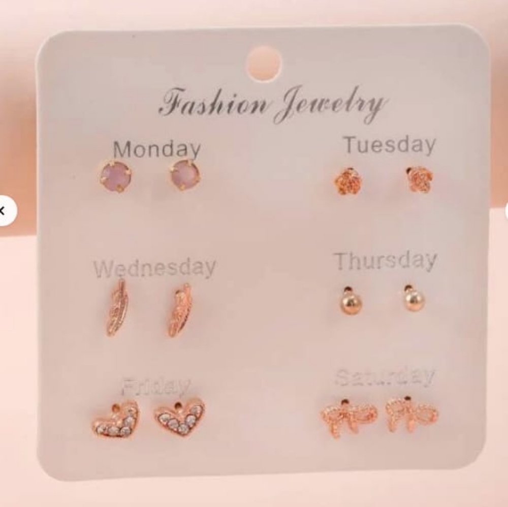 Earing set - Picture 2 of 3